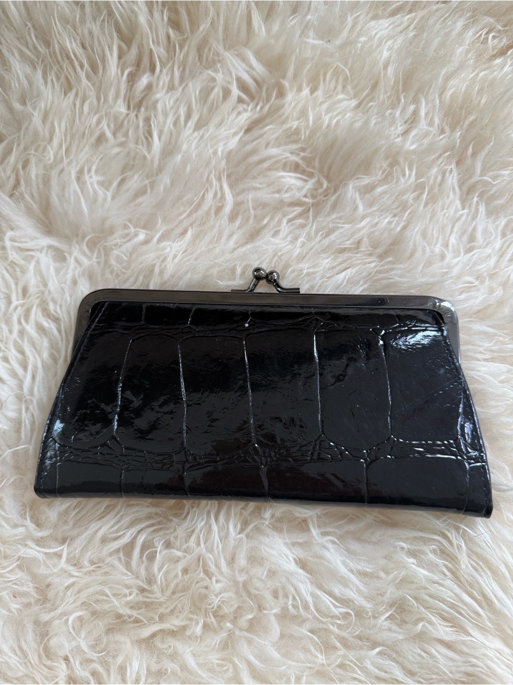 Black Patent Clutch Wallet - Picture 2 of 3